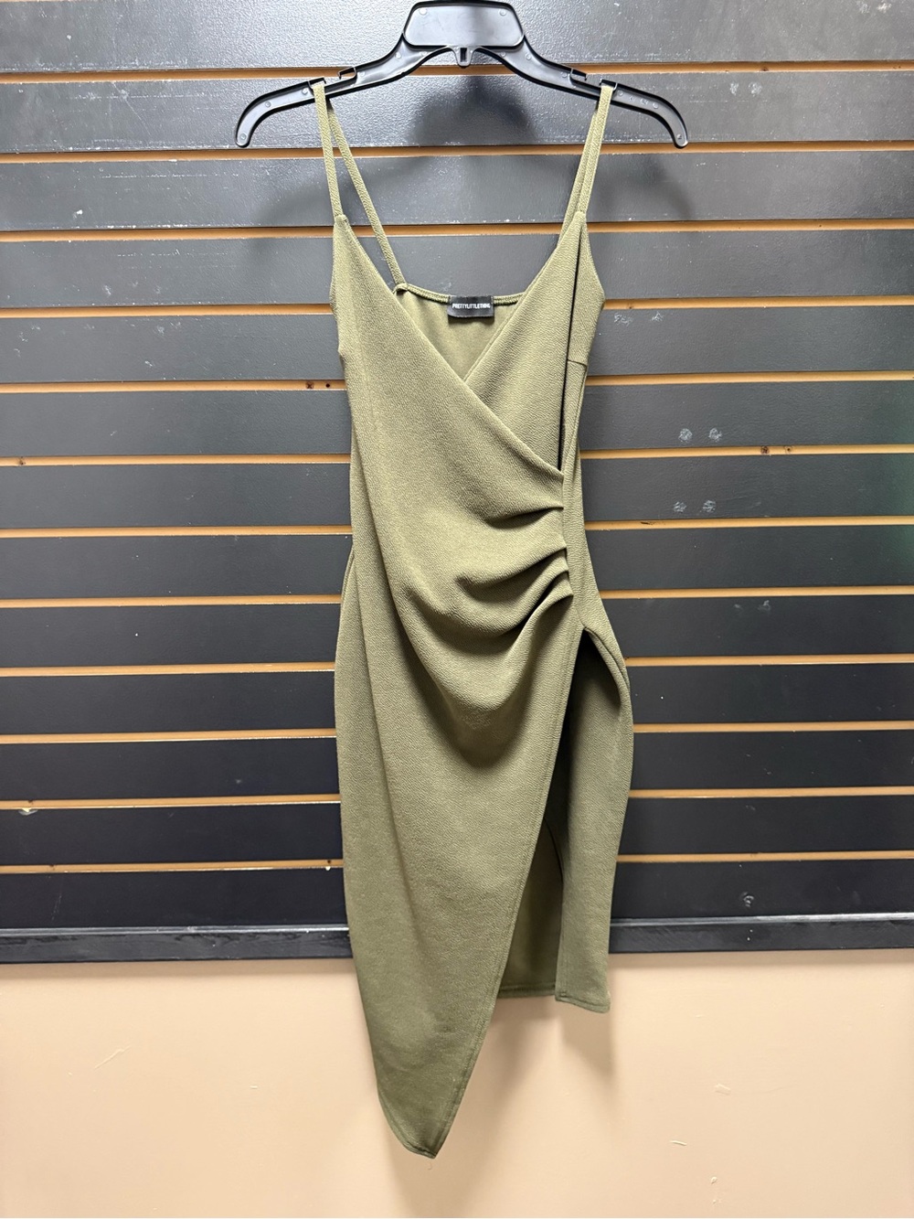 PrettyLittleThing Olive Green Ruched Wrap Midi Dress Size 8